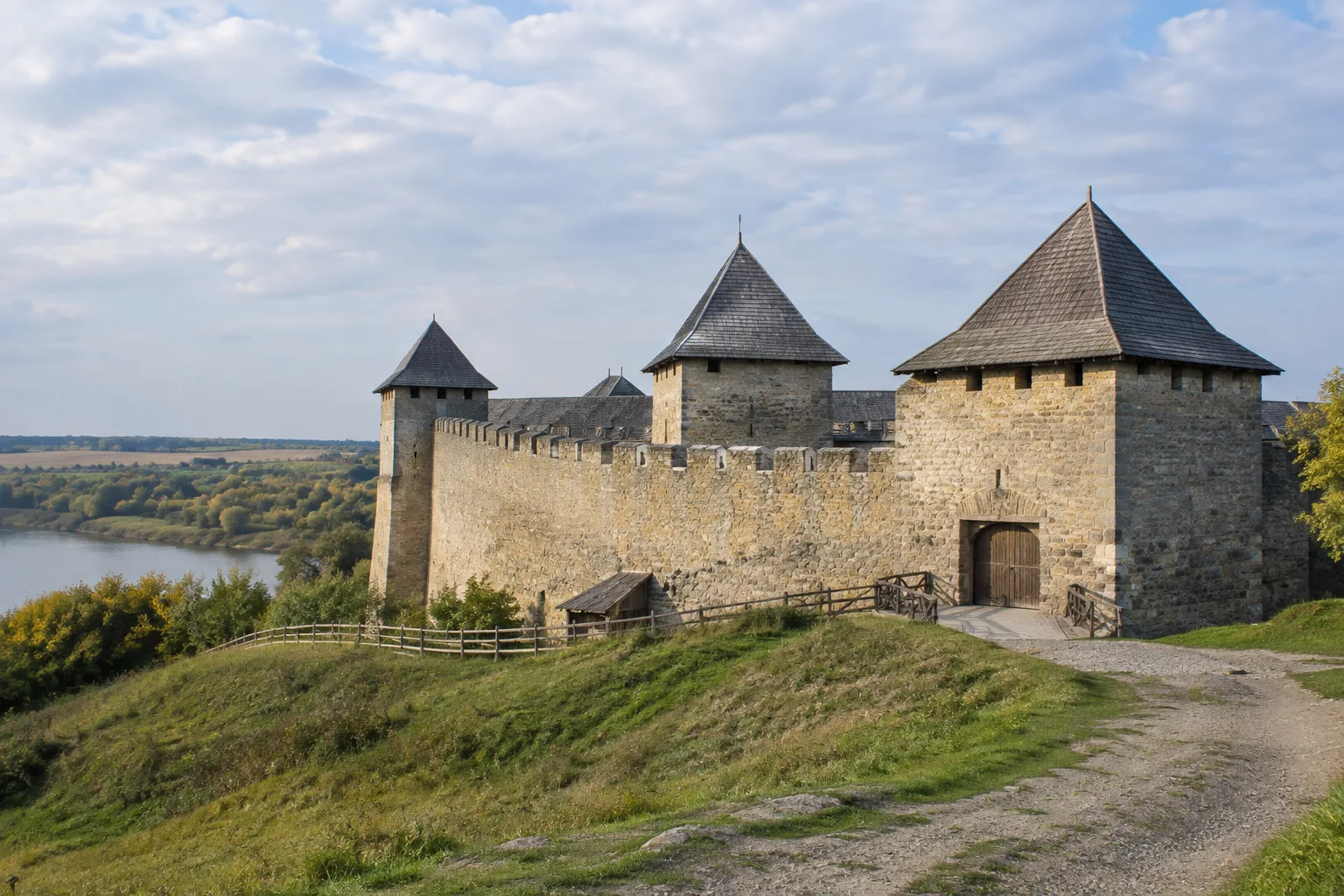 Реконструкція кам’яного укріплення середньовічної доби